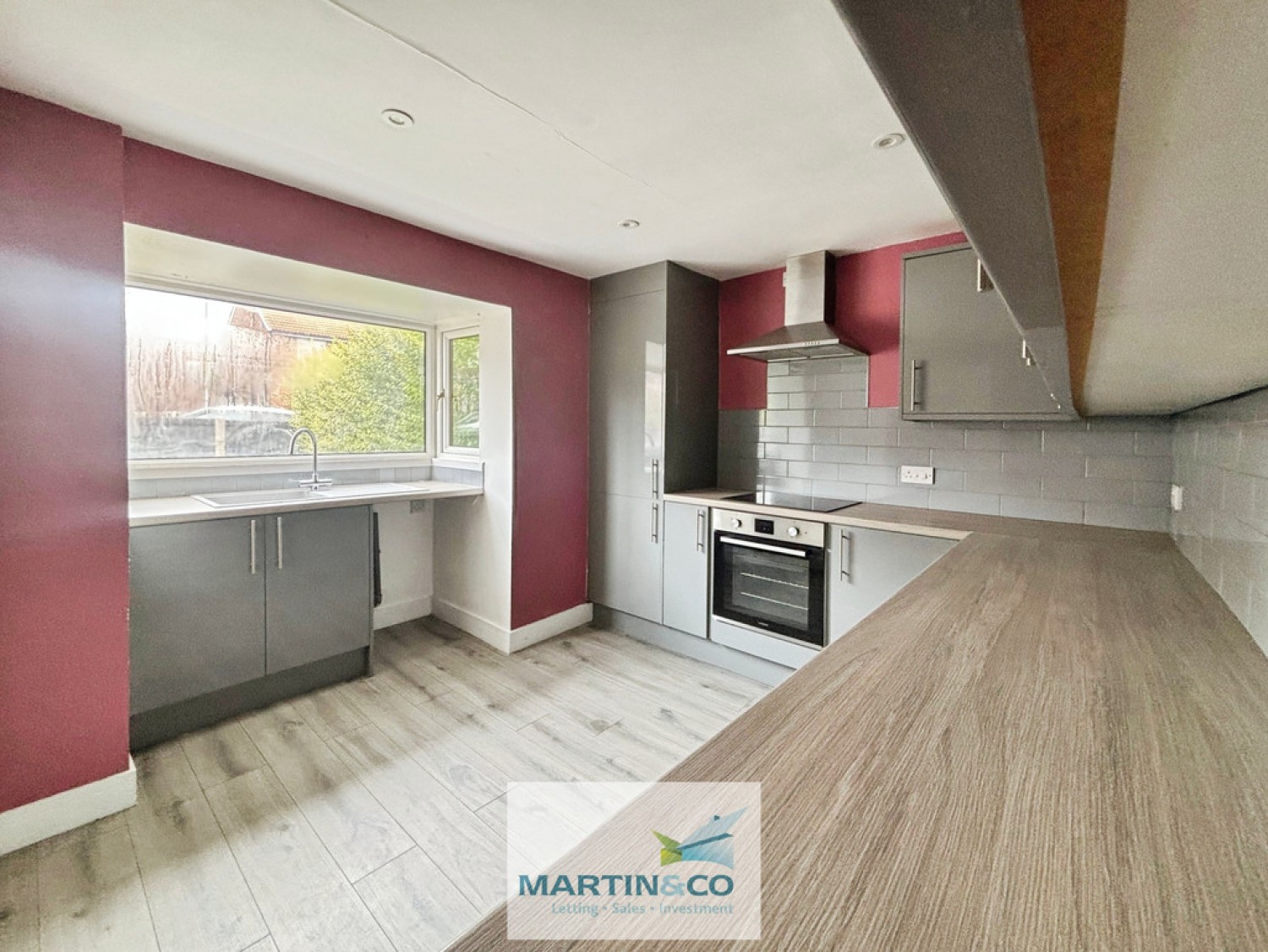 3 bedroom House for Sale Holmefield Road, Whitwell