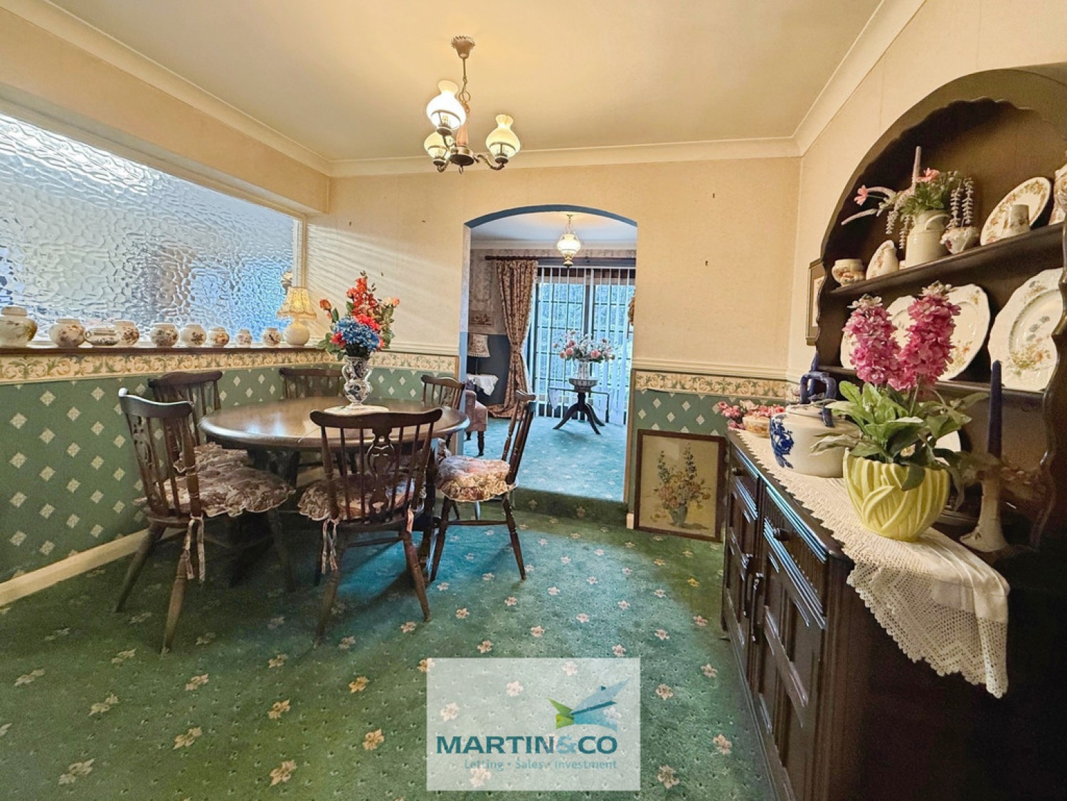 3 bedroom Bungalow in Curzon Drive, Worksop