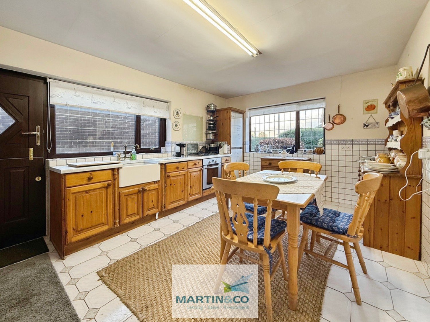 3 bedroom Bungalow in Curzon Drive, Worksop