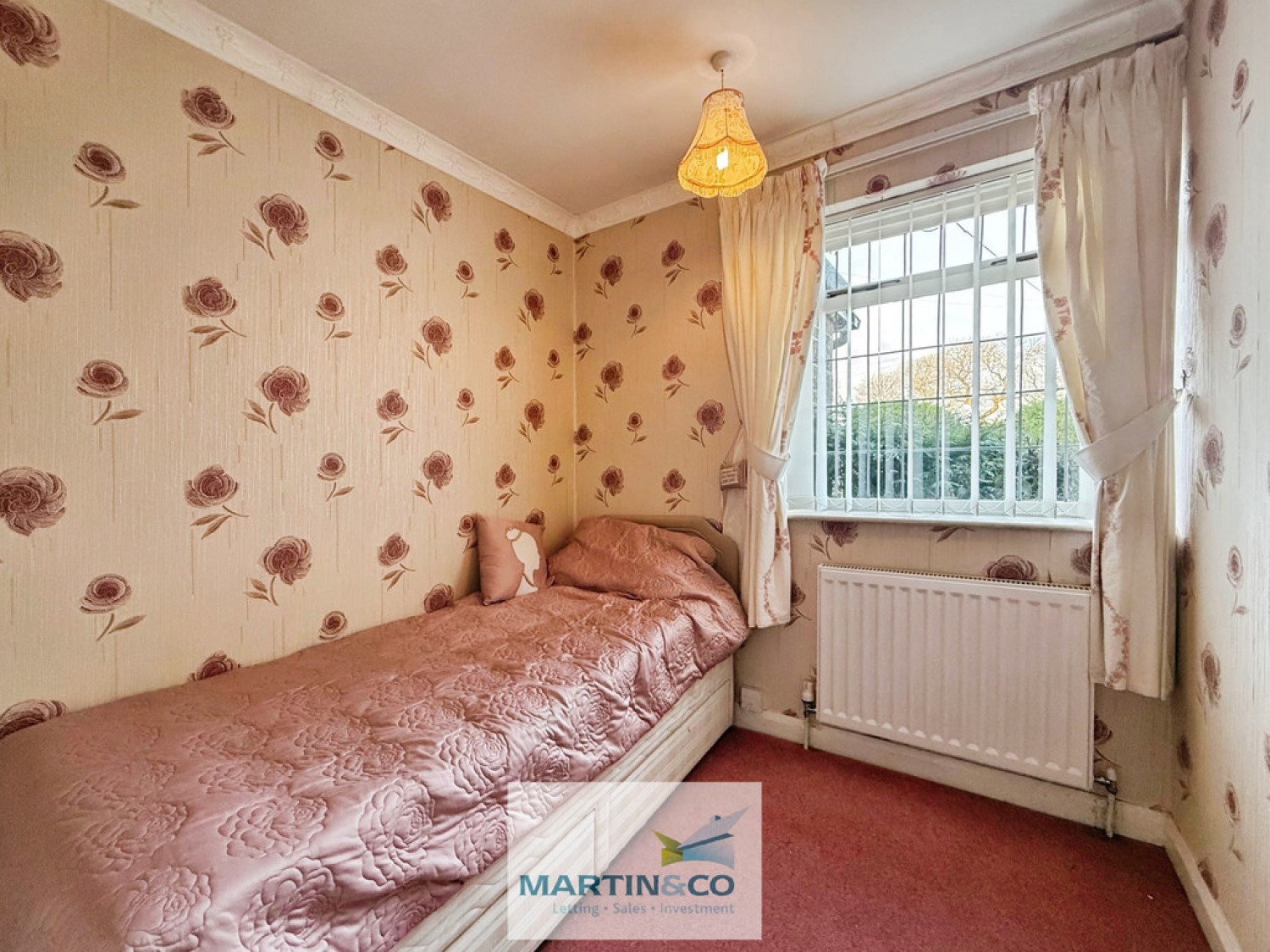 3 bedroom Bungalow in Curzon Drive, Worksop