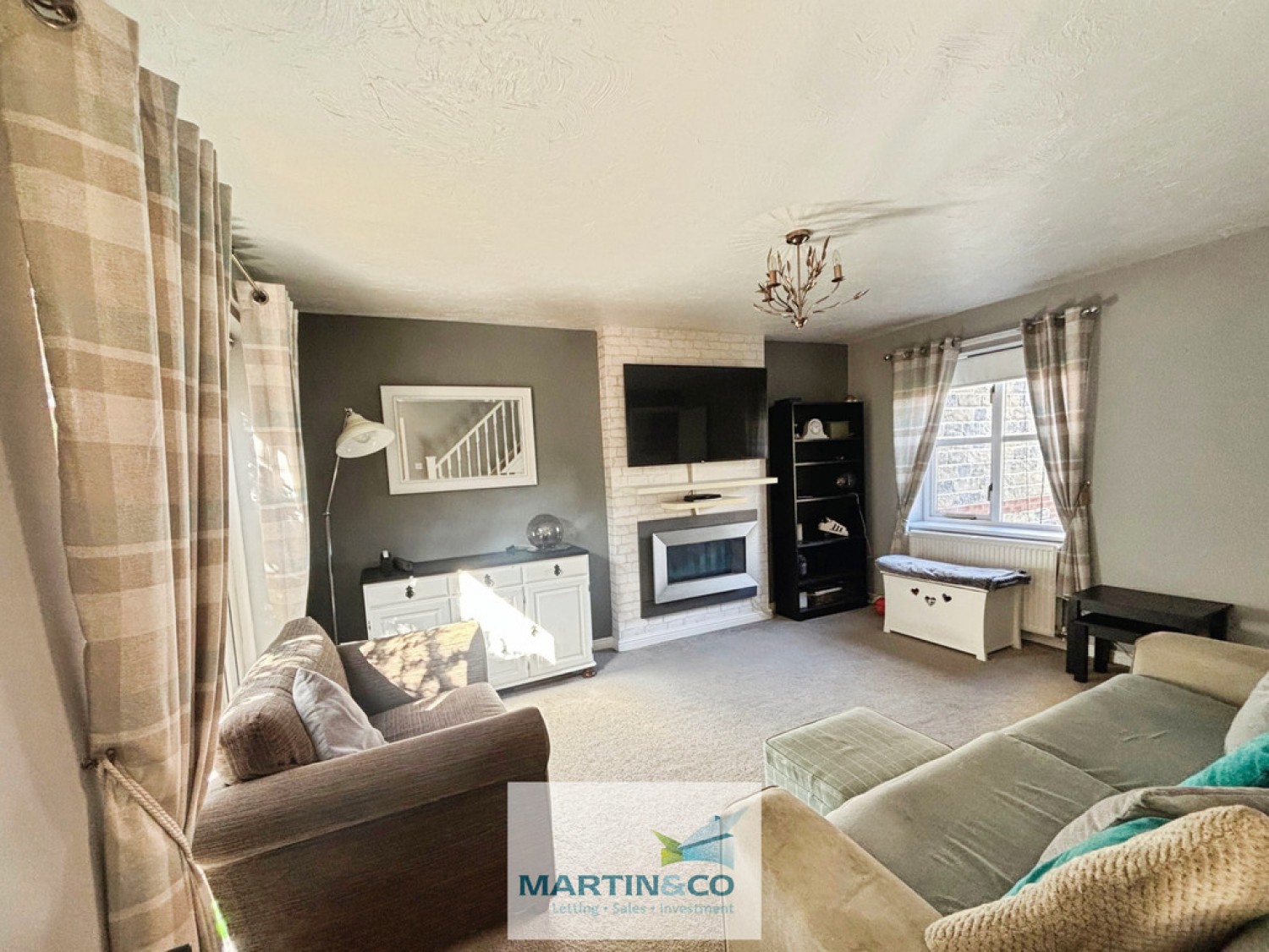 Poynton Drive, Dinnington, South Yorkshire