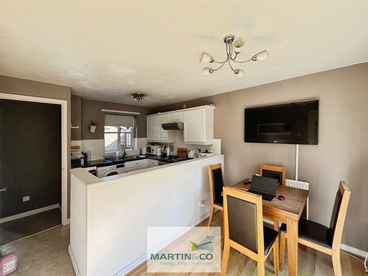 Poynton Drive, Dinnington, South Yorkshire