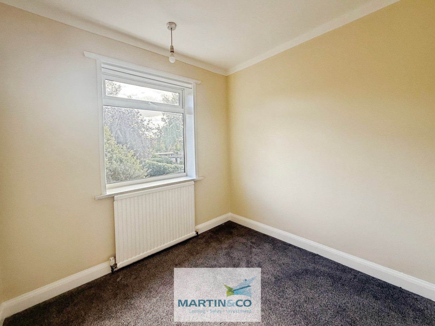 Raines Avenue , Worksop , Notts