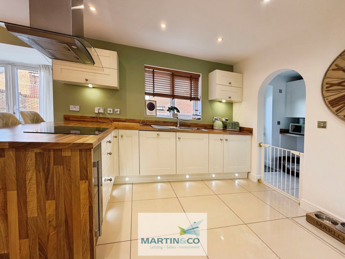 Blackstone Drive , Shireoaks, Worksop