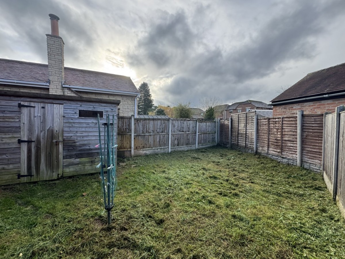 Kiveton Lane, Todwick