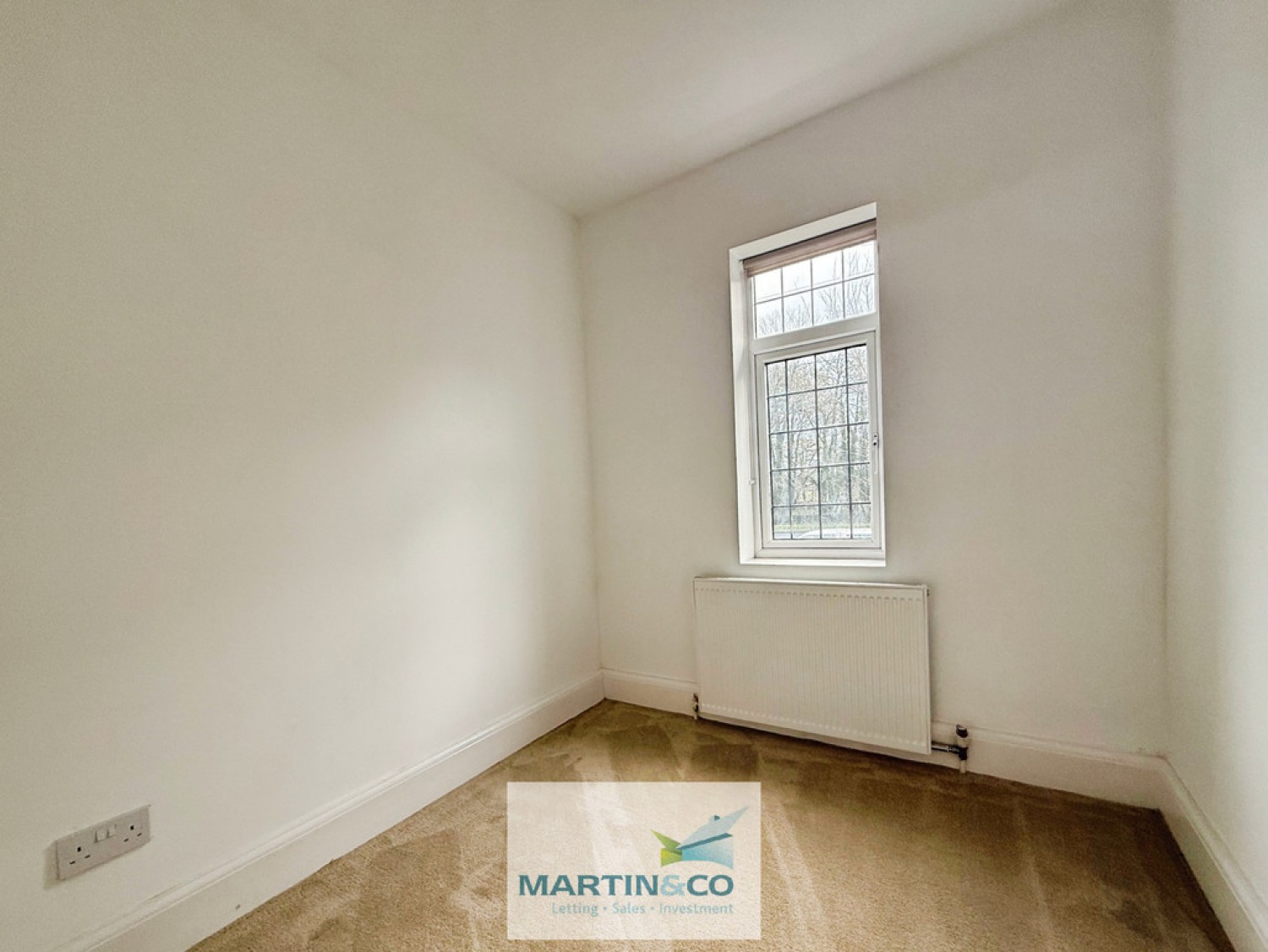 Mansfield Road , Worksop