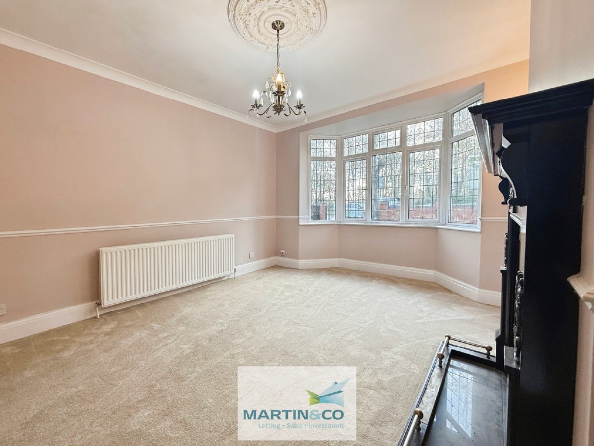 Mansfield Road , Worksop