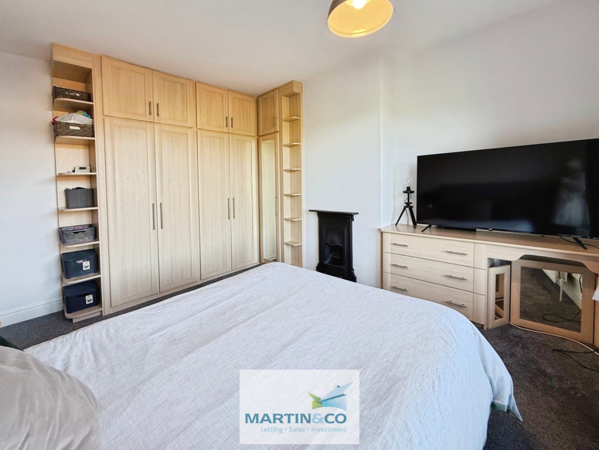 Sheffield Road , Creswell, Worksop