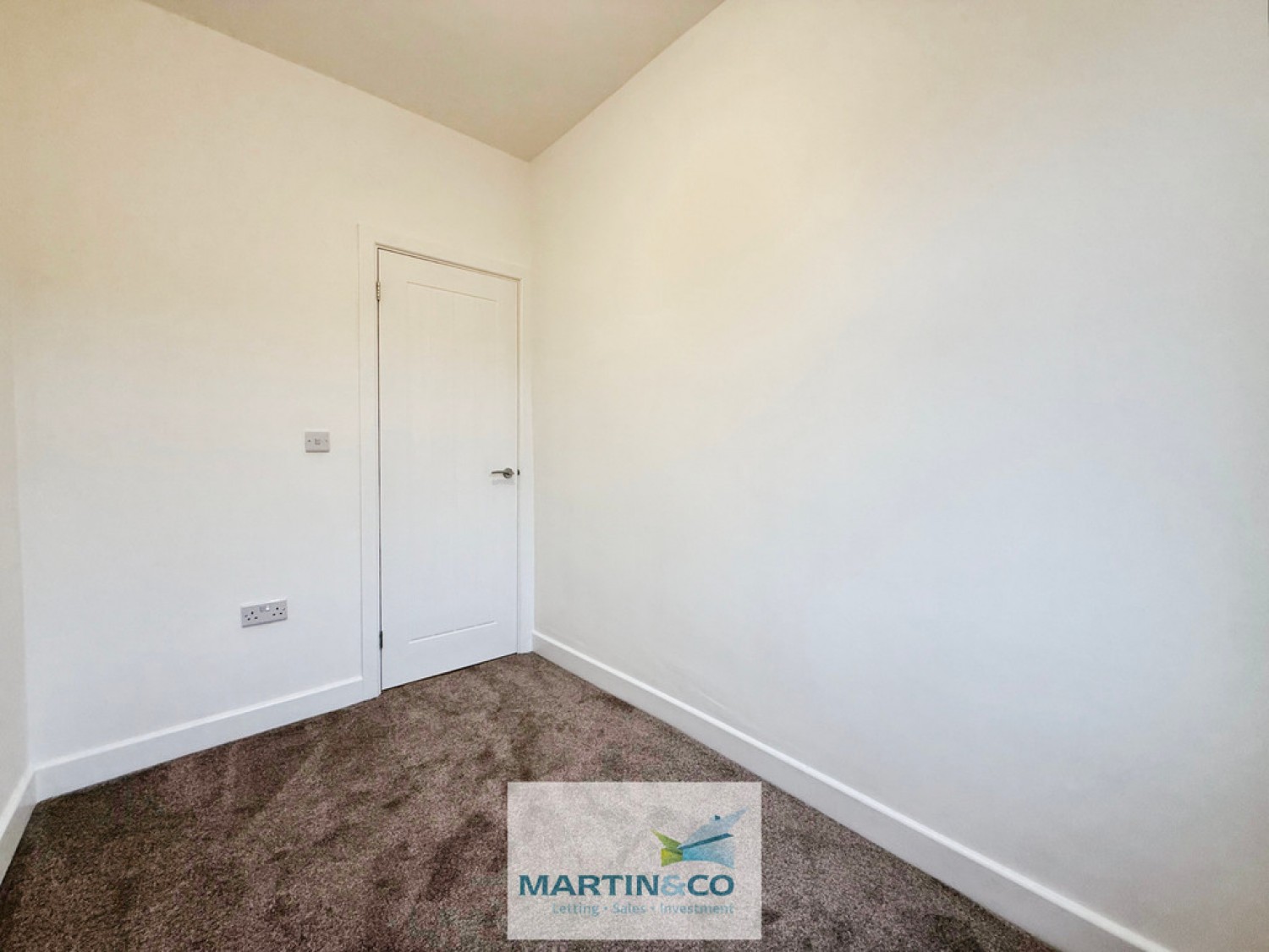 Queens Road, Hodthorpe