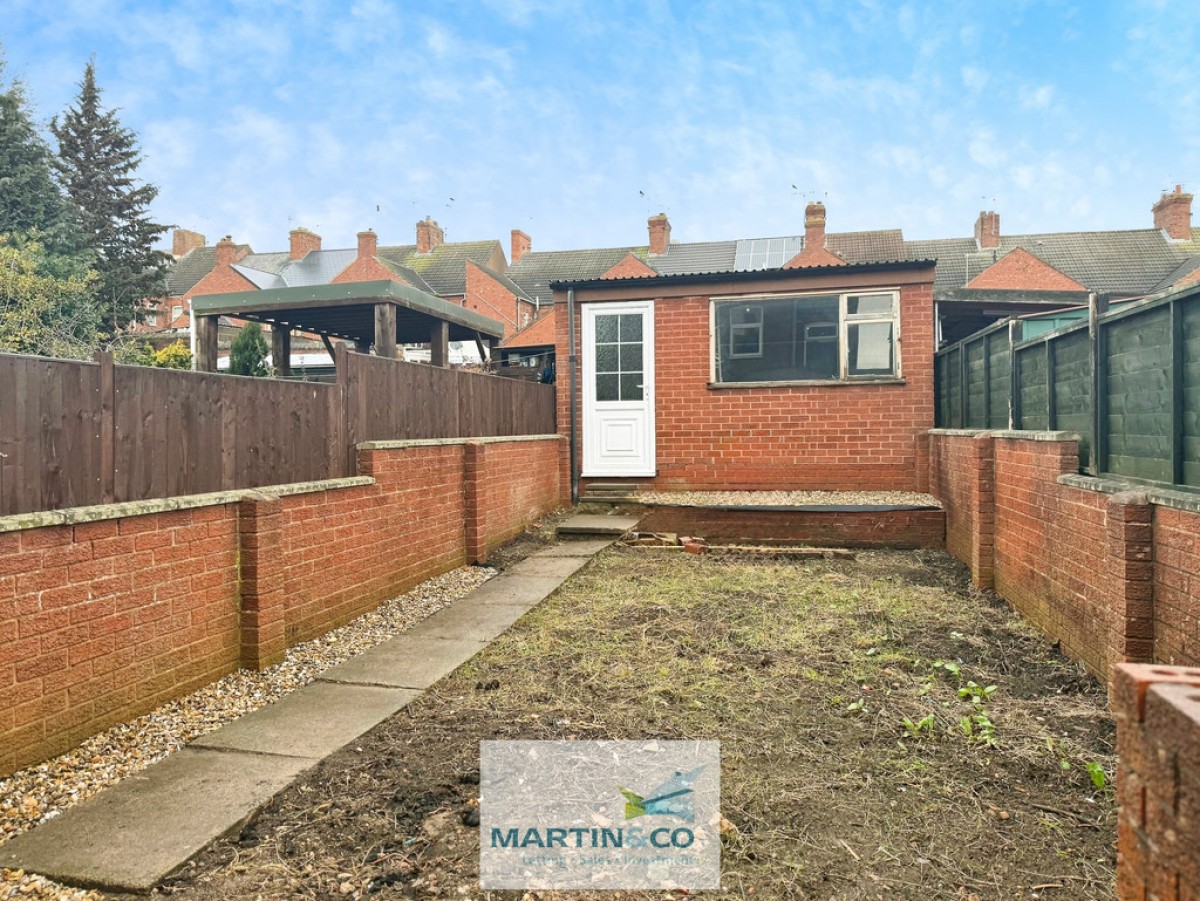 Queens Road, Hodthorpe