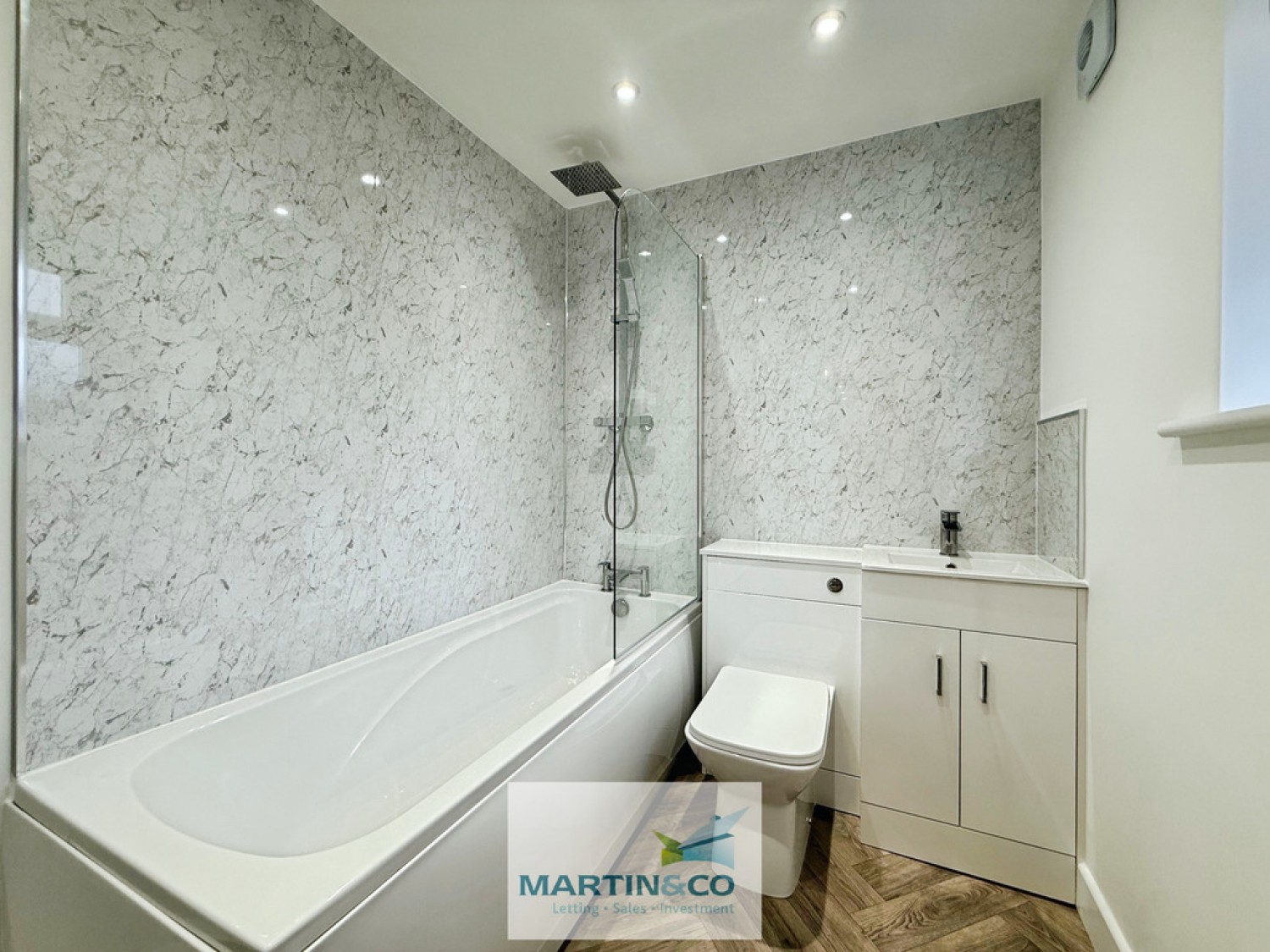 Queens Road, Hodthorpe