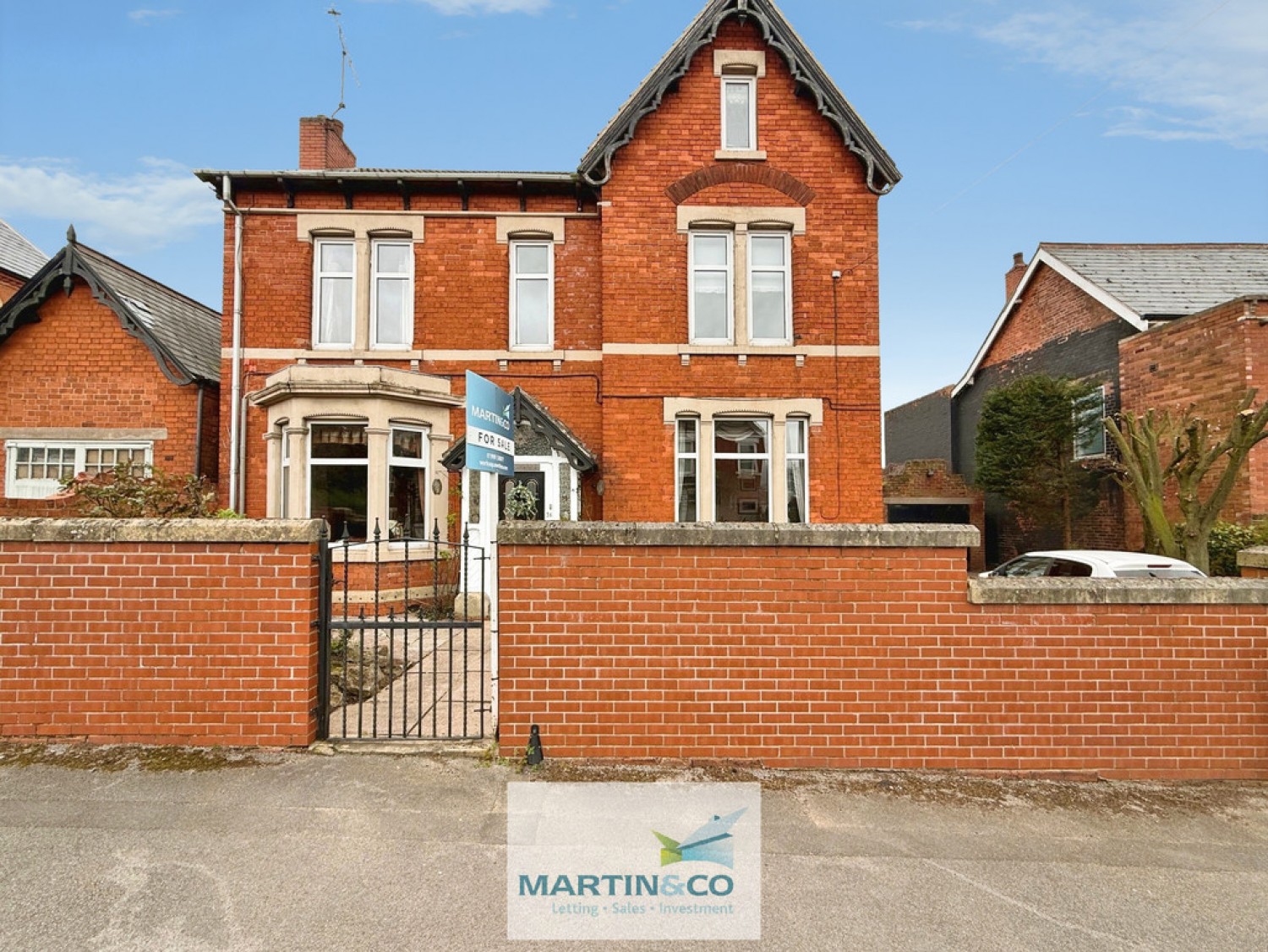 6 bedroom House for Sale Sherwood Road, Worksop