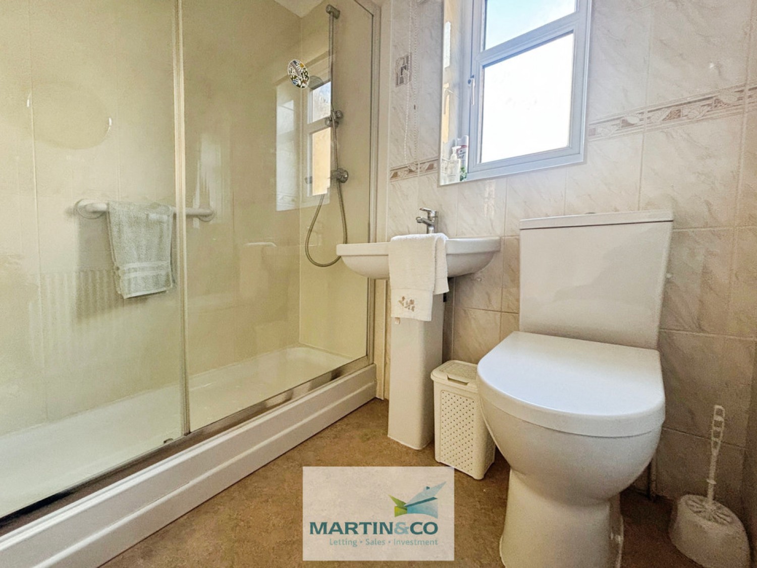 2 bedroom Bungalow for Sale Beaumont Rise, Worksop