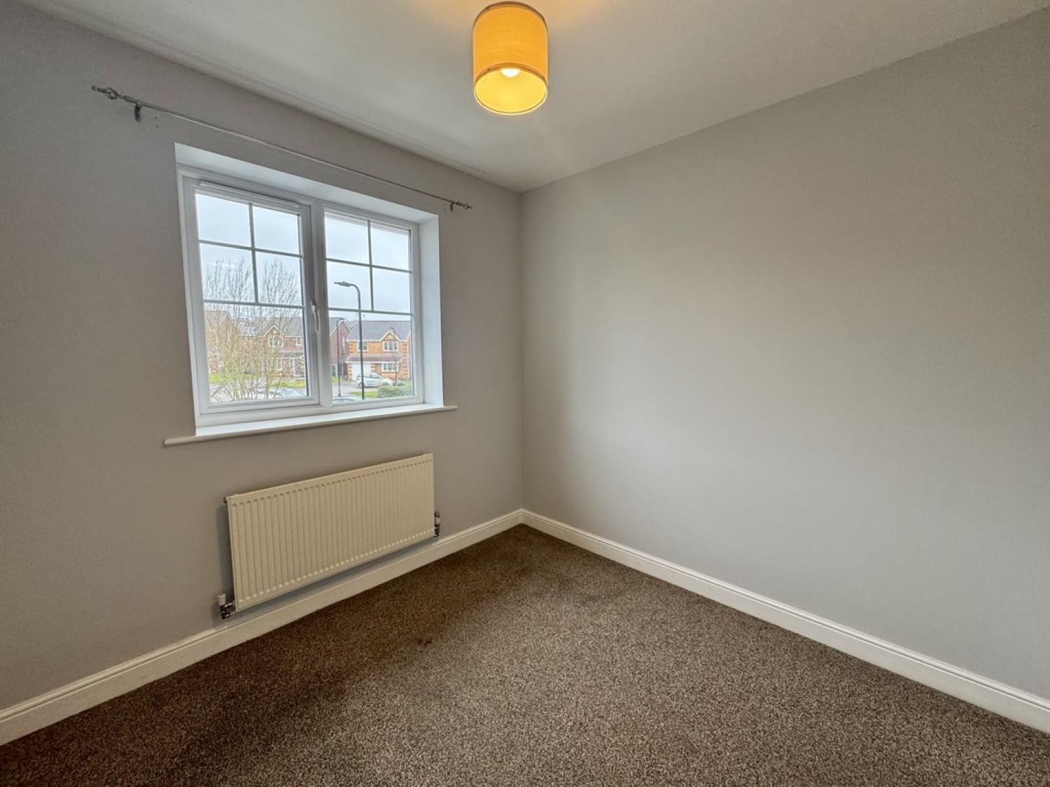 3 bedroom House for Letting Pigeon Bridge Way, Aston, Sheffield