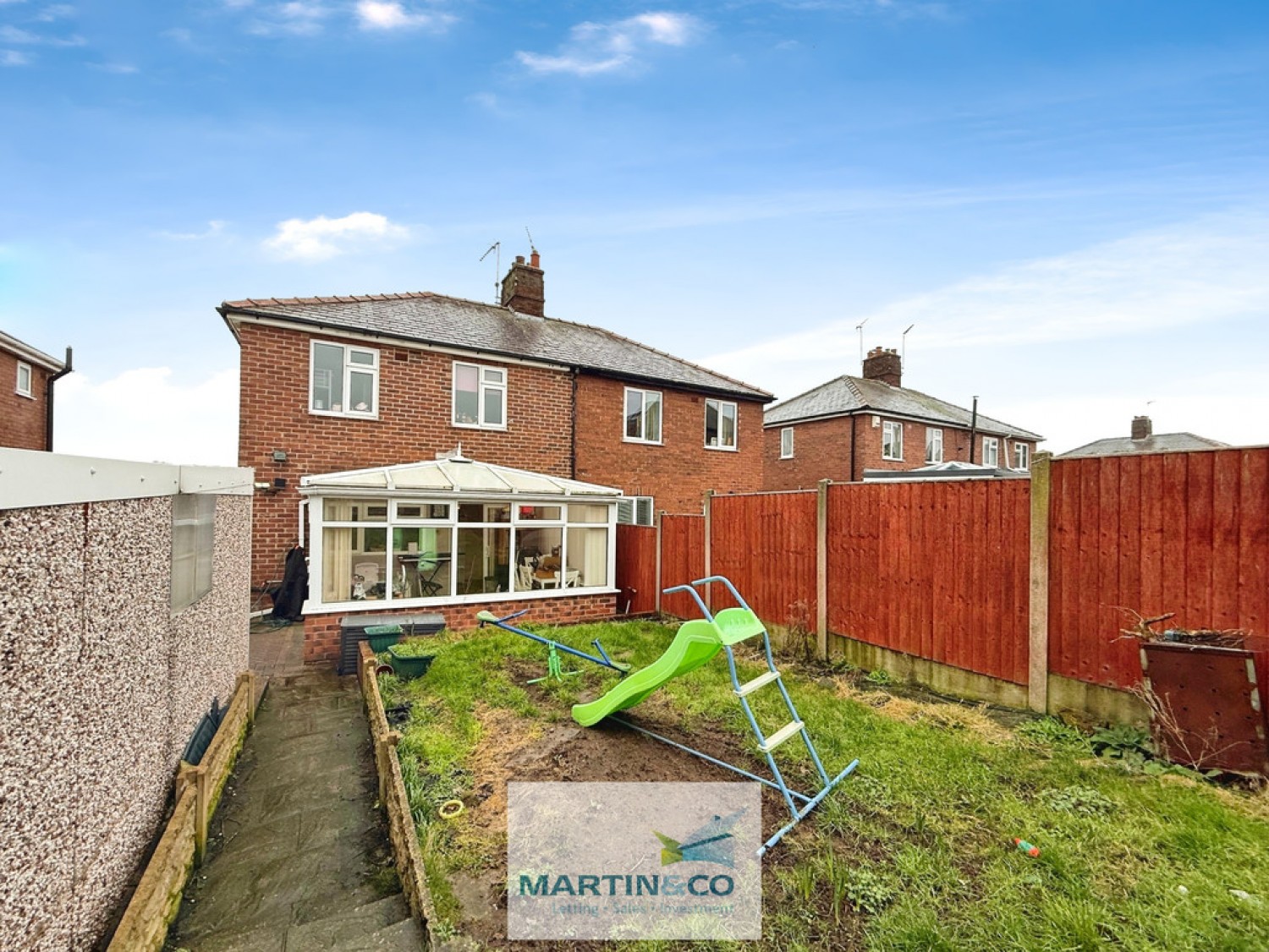 3 bedroom House in Sunfield Avenue , Worksop