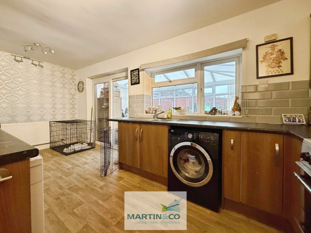 Sunfield Avenue , Worksop