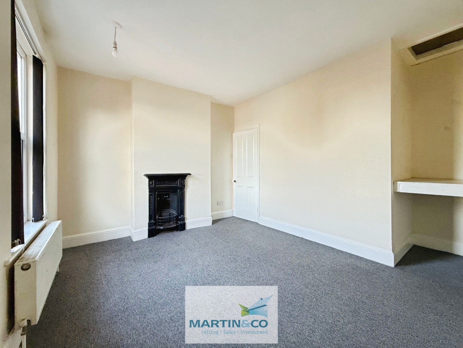 2 bedroom House in Castle Hill Square, Worksop