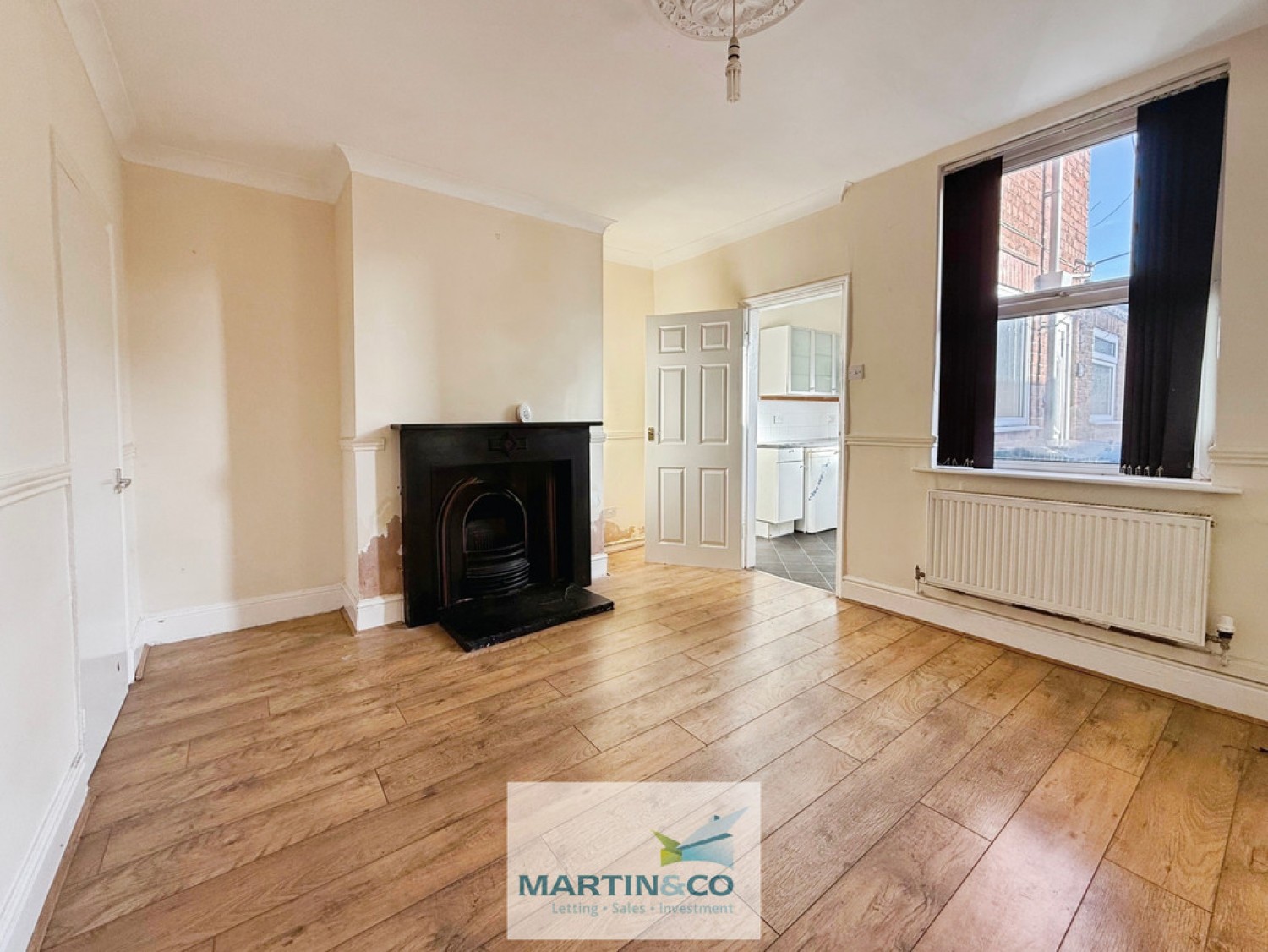 2 bedroom House in Castle Hill Square, Worksop