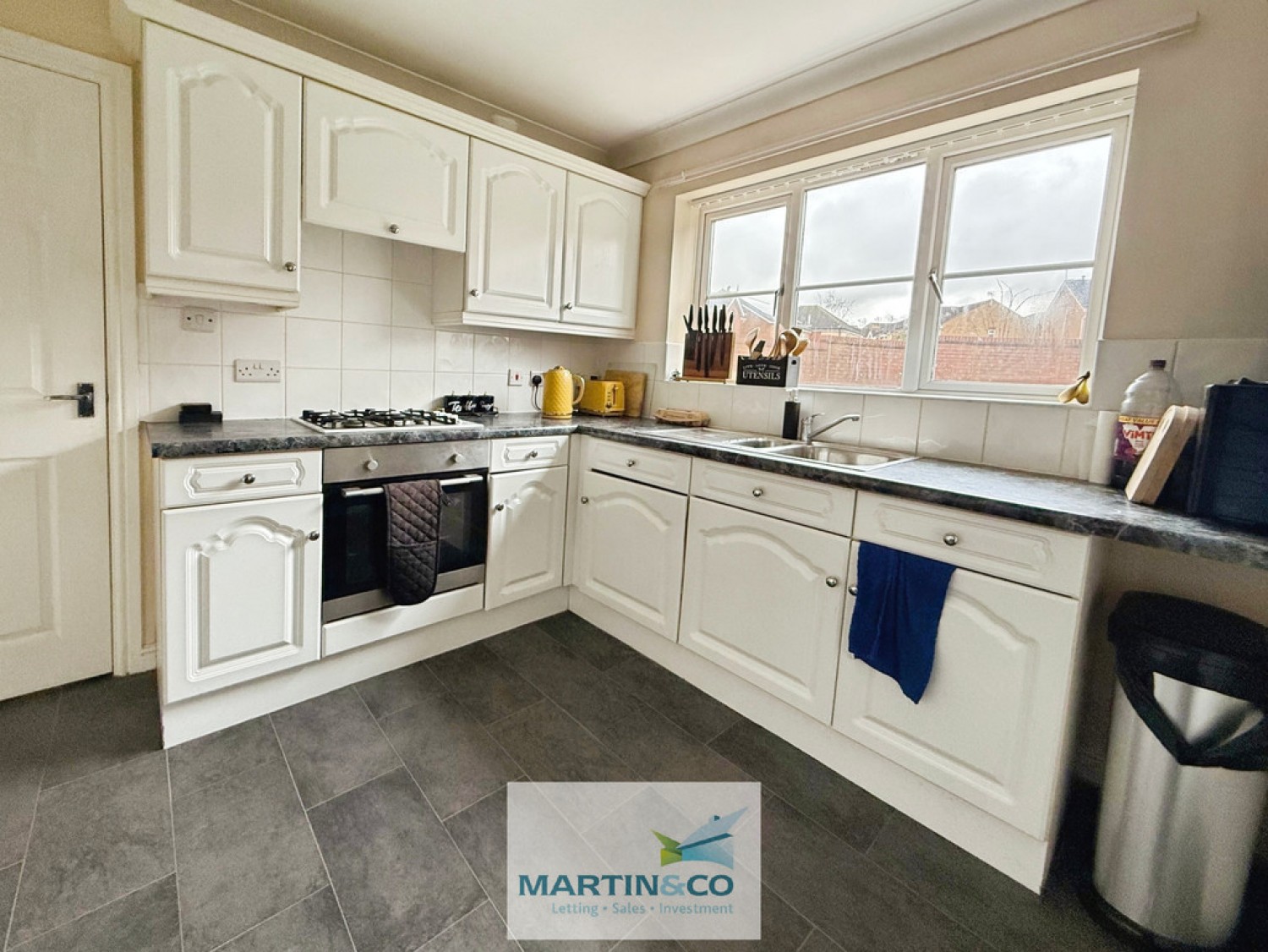 4 bedroom House in Alexander Drive, Gateford