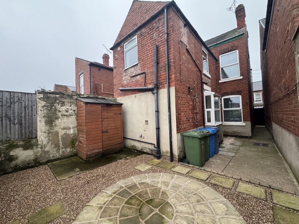 Room 1 , 46 Central Avenue