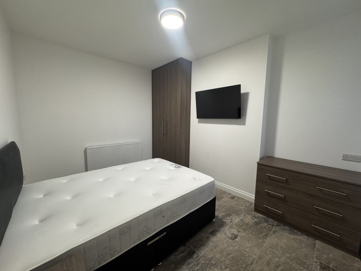 Room 2, 46 Central Avenue