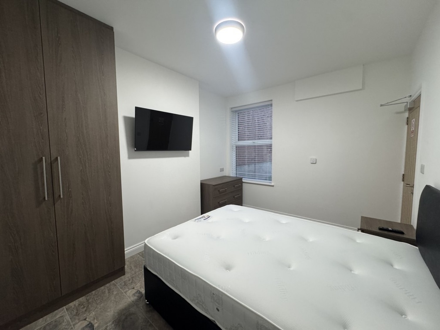 1 bedroom House of Multiple Occupation for Letting Room 2, 46 Central Avenue