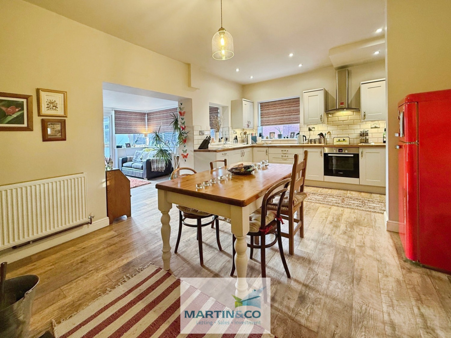 3 bedroom House for Sale Doncaster Road, Carlton In Lindrick