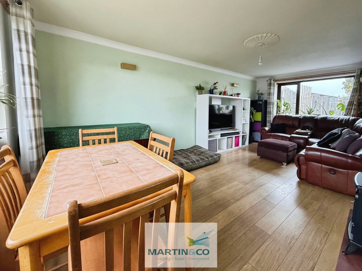 Stewart Road, Carlton In Lindrick