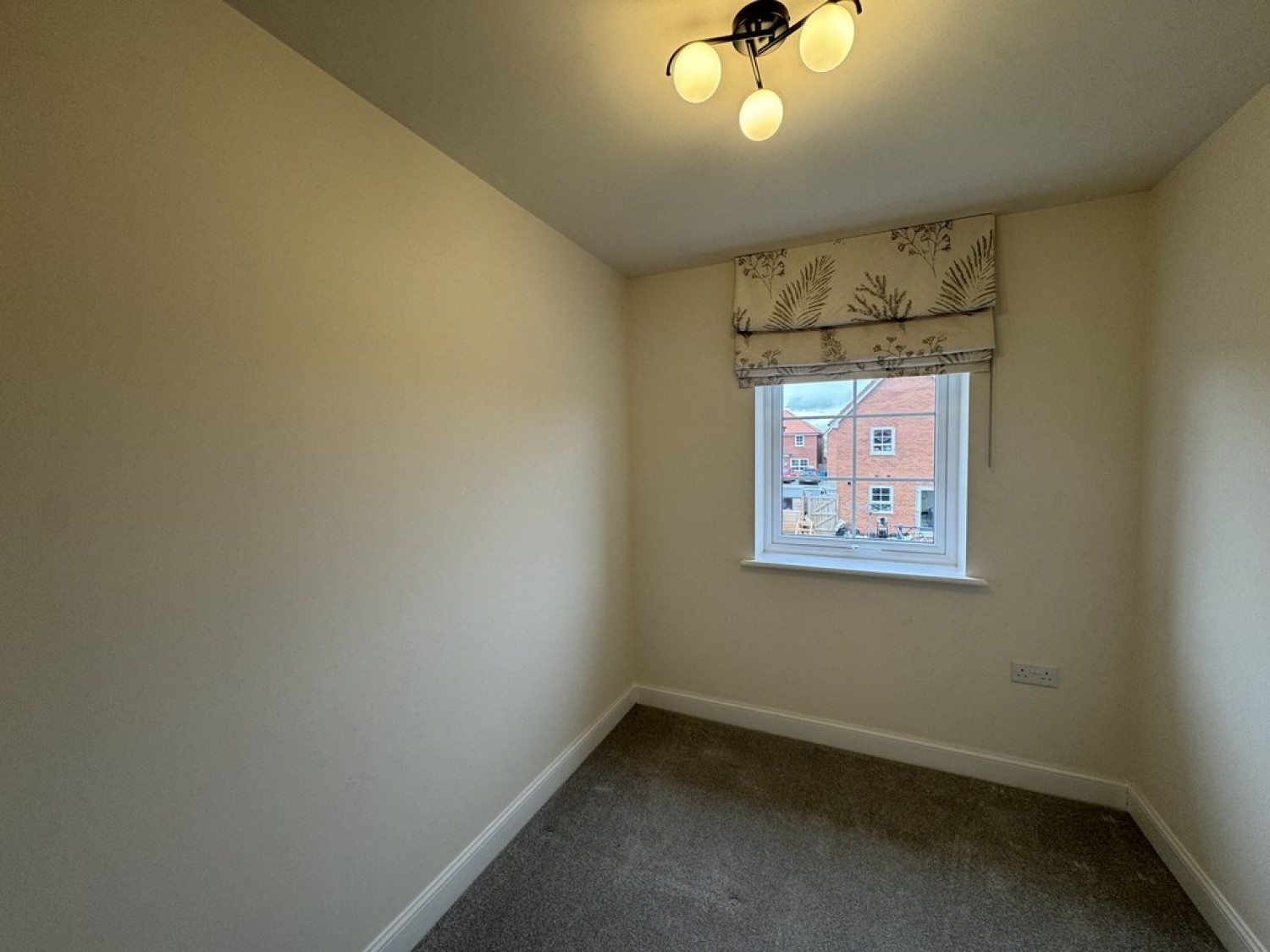 3 bedroom House for Letting Stanwick Court, Langold, Worksop