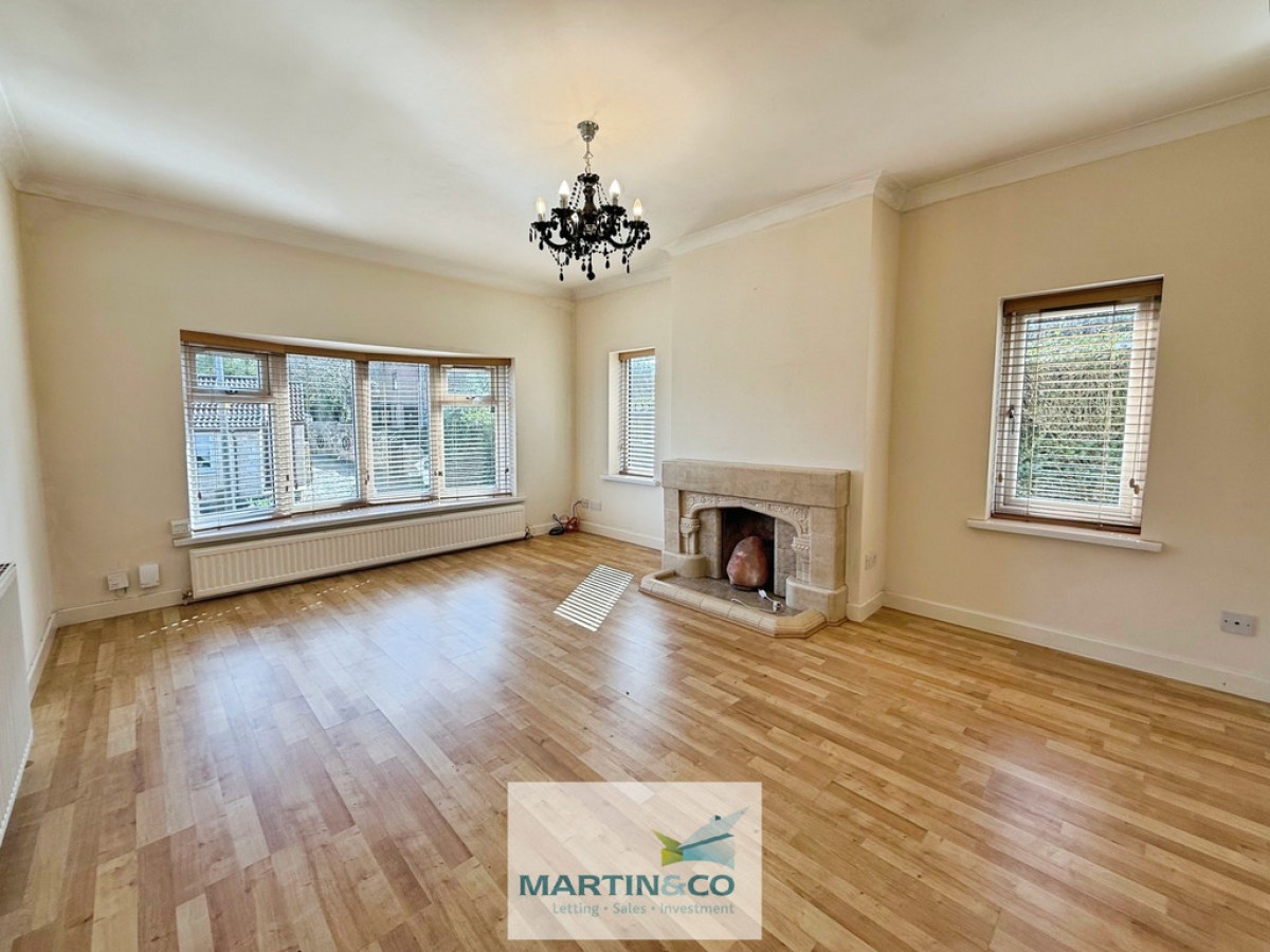 Manor Road, Wales, Sheffield