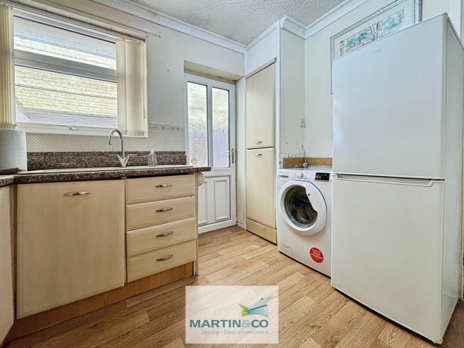2 bedroom Bungalow for Sale Hoades Avenue, Woodsetts