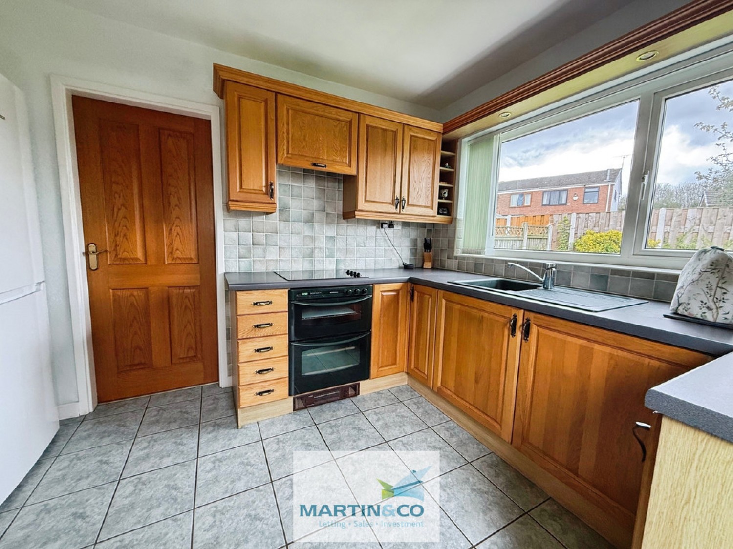 3 bedroom House for Sale Limestone Close, Woodsetts