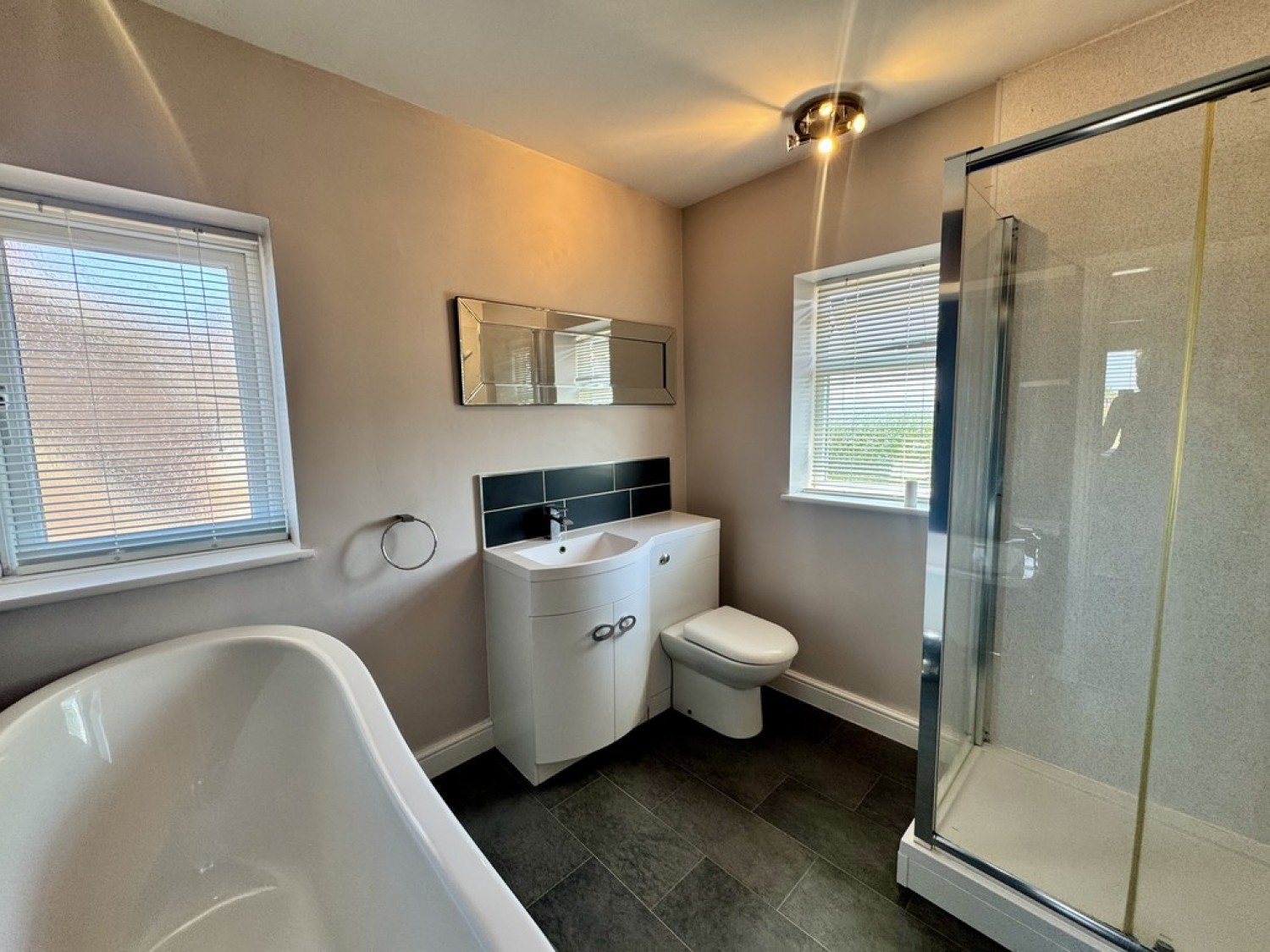 3 bedroom House for Letting Oxford Road, Carlton In Lindrick, Worskop