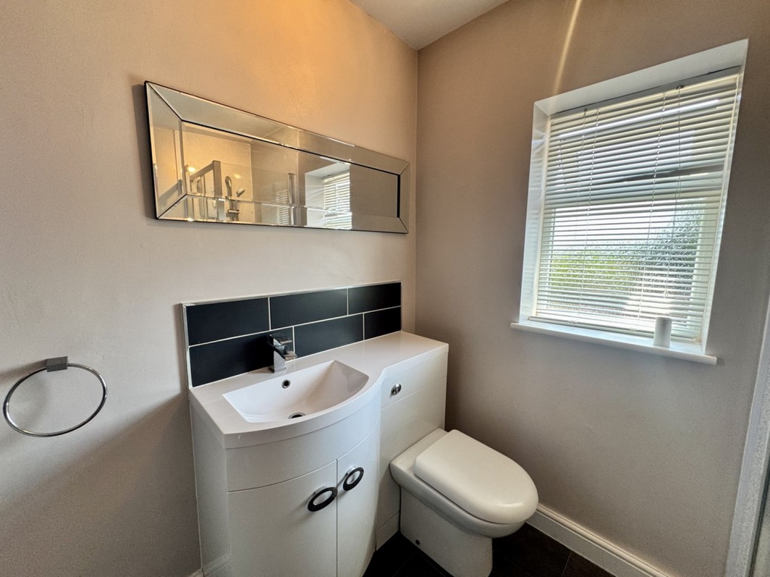 3 bedroom House for Letting Oxford Road, Carlton In Lindrick, Worskop
