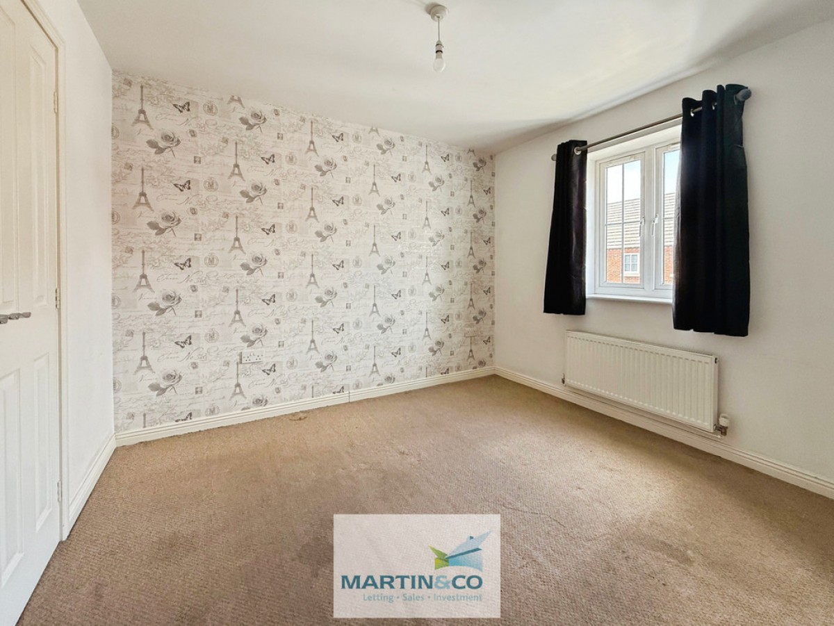 Kensington Way , Worksop , Notts