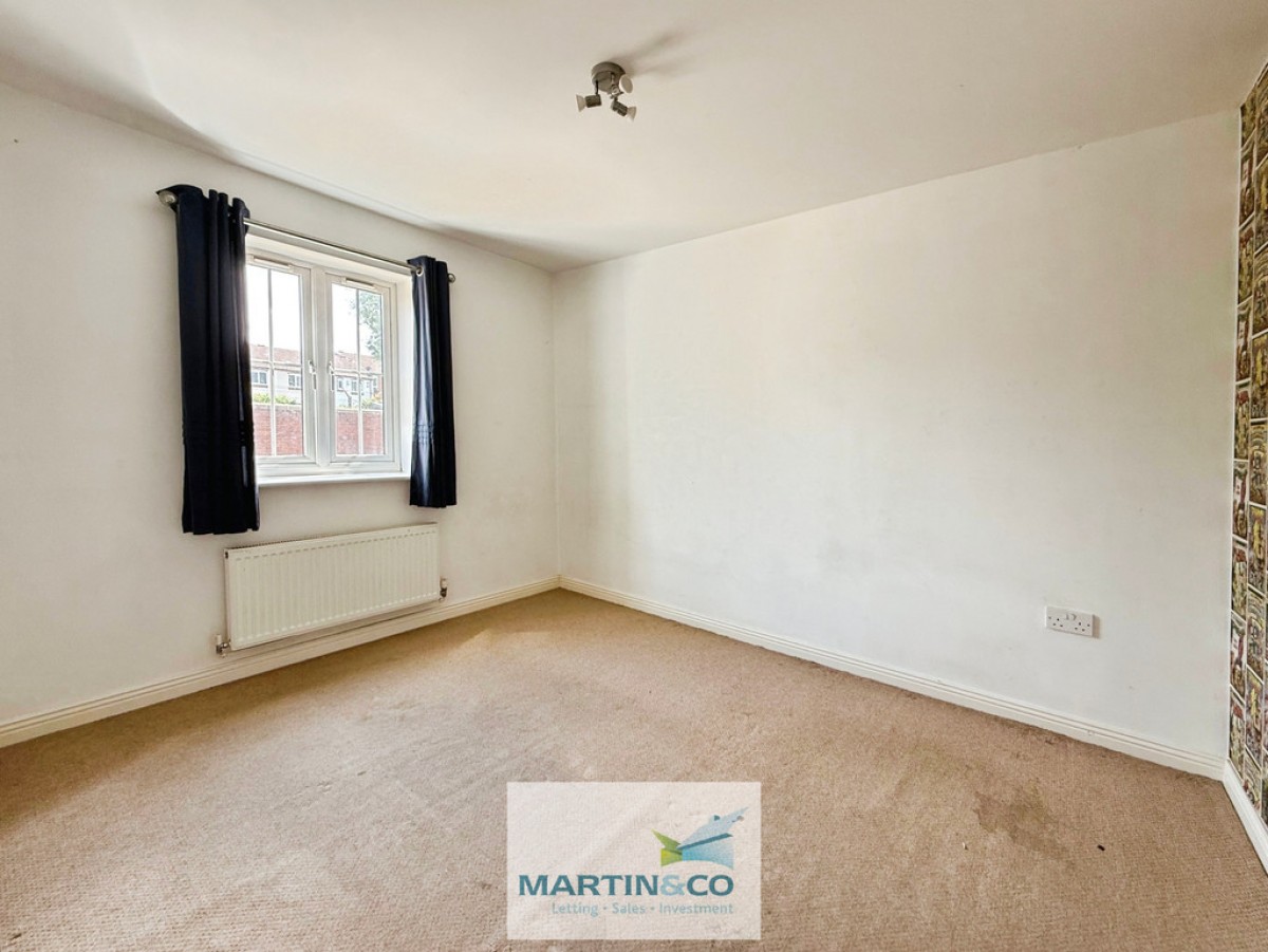 Kensington Way , Worksop , Notts