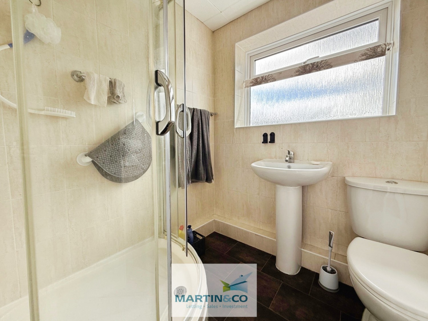 2 bedroom House for Sale Whitwell Common , Whitwell