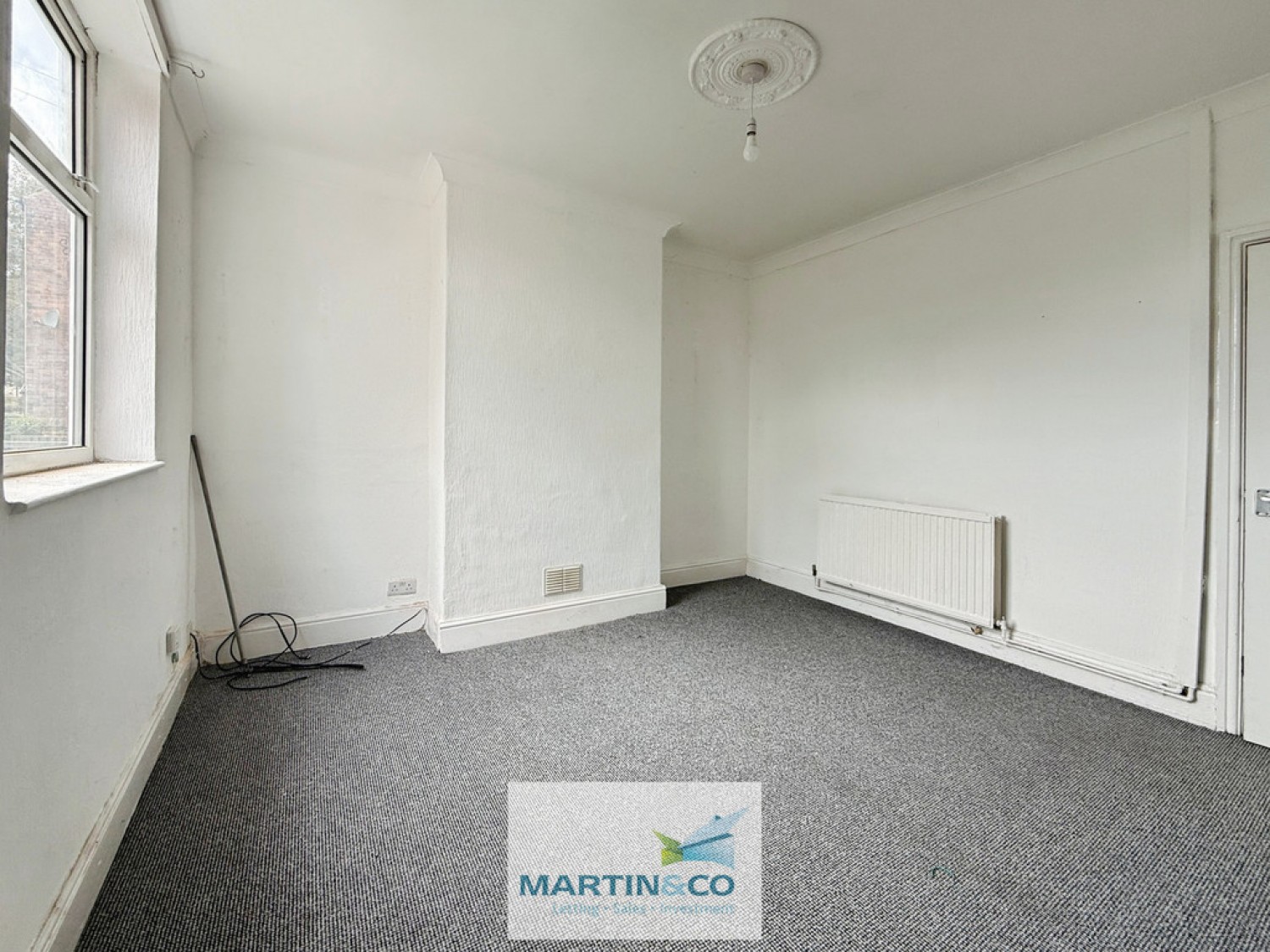 2 bedroom House for Sale Queens Road, Hodthorpe, Worksop