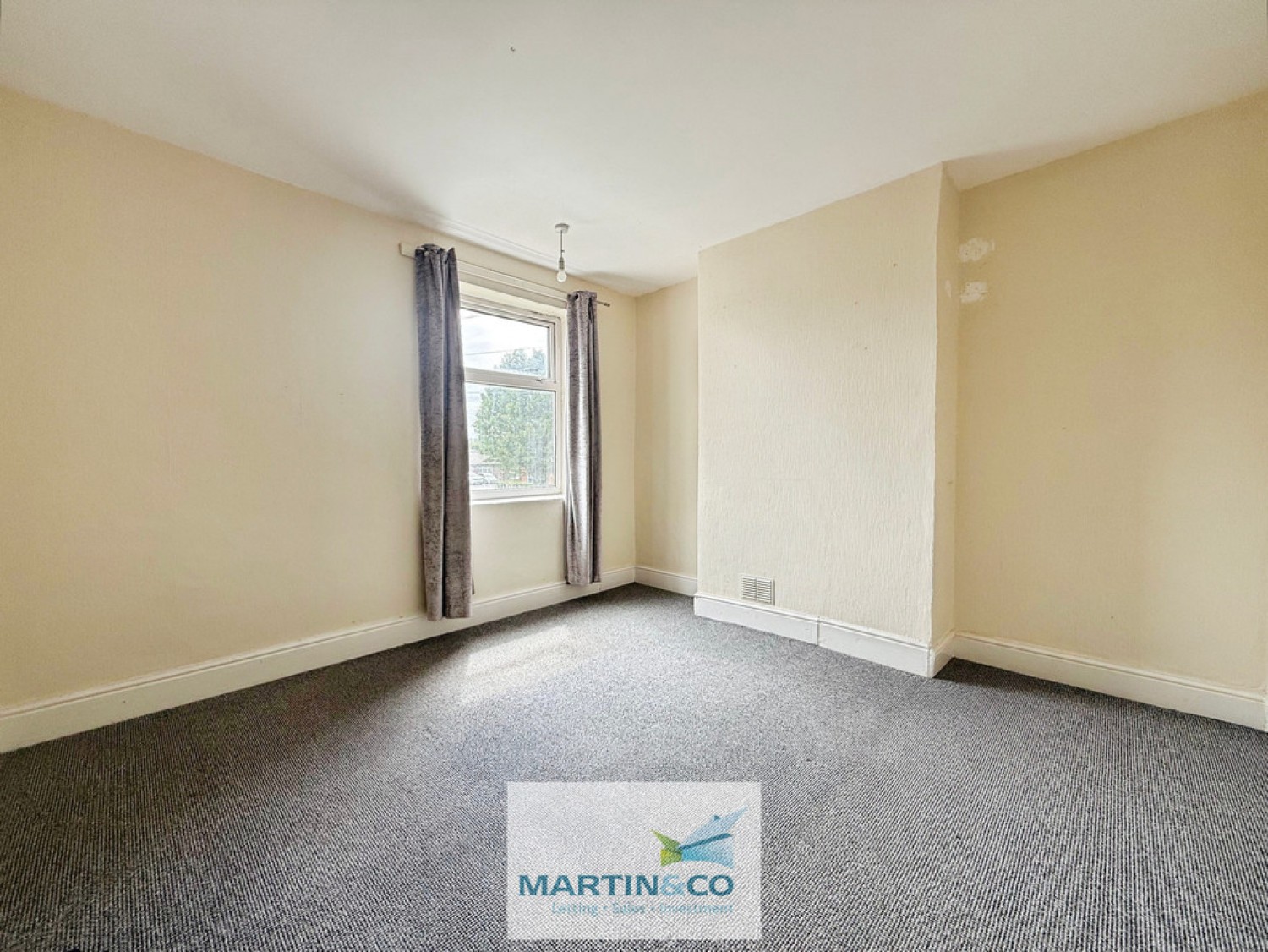 2 bedroom House for Sale Queens Road, Hodthorpe, Worksop