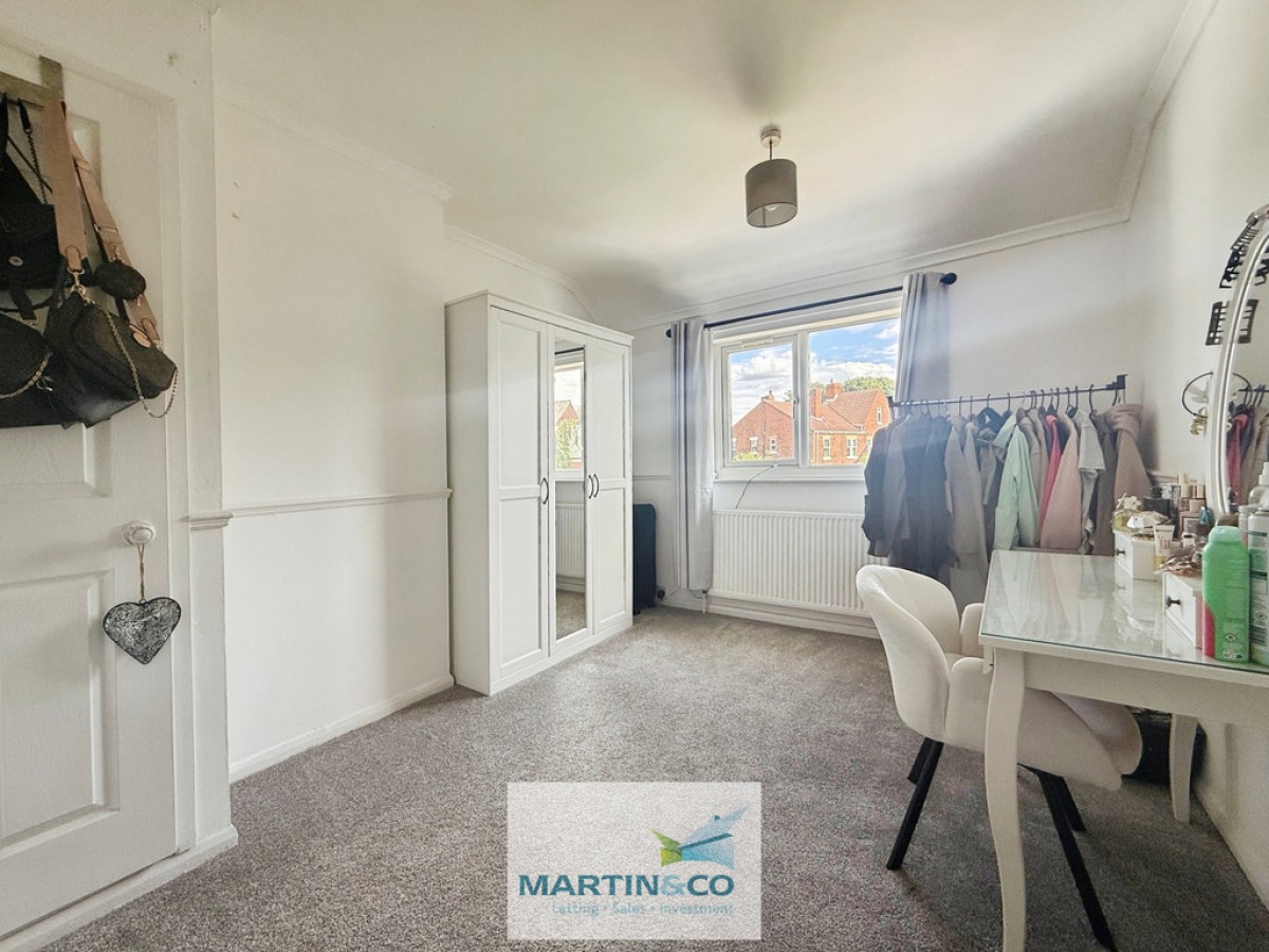 Creswell, Derbyshire, S80 4ED