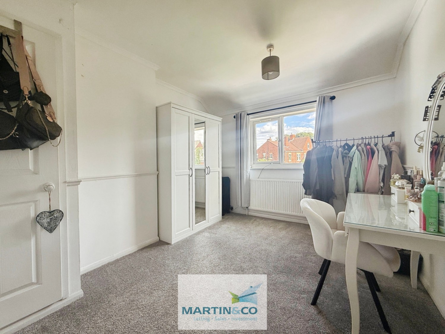 5 bedroom House for Sale Creswell, Derbyshire, S80 4ED