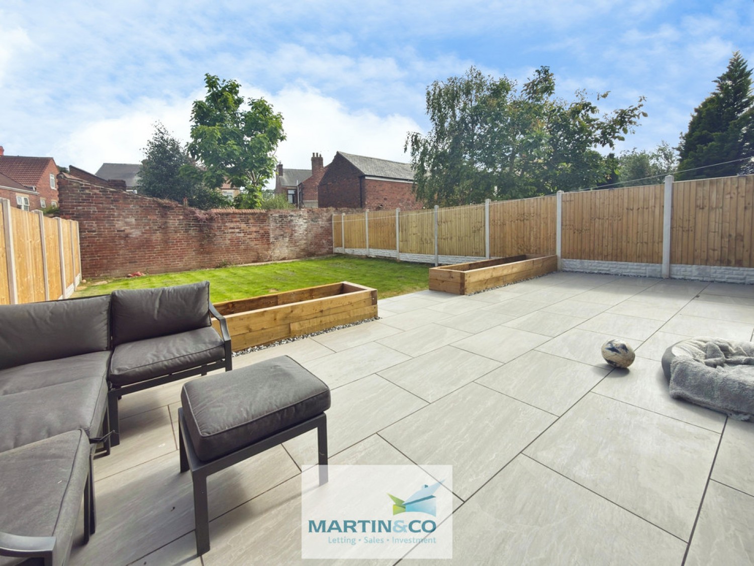 5 bedroom House for Sale Creswell, Derbyshire, S80 4ED