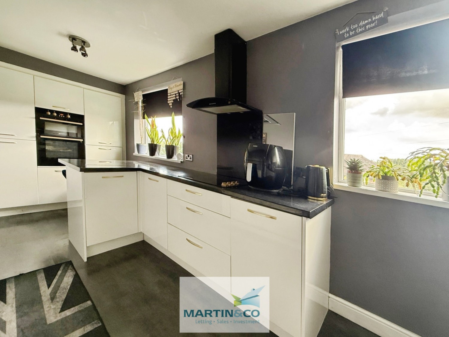 2 bedroom House for Sale Dyke Vale Road, Sheffield