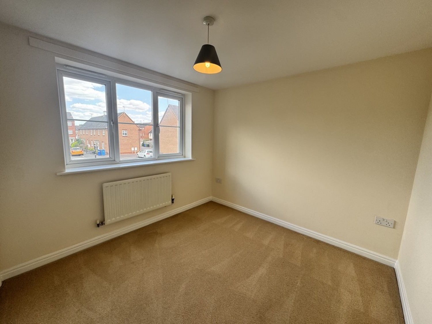 1 bedroom Flat for Letting Mill Bridge Close, Retford