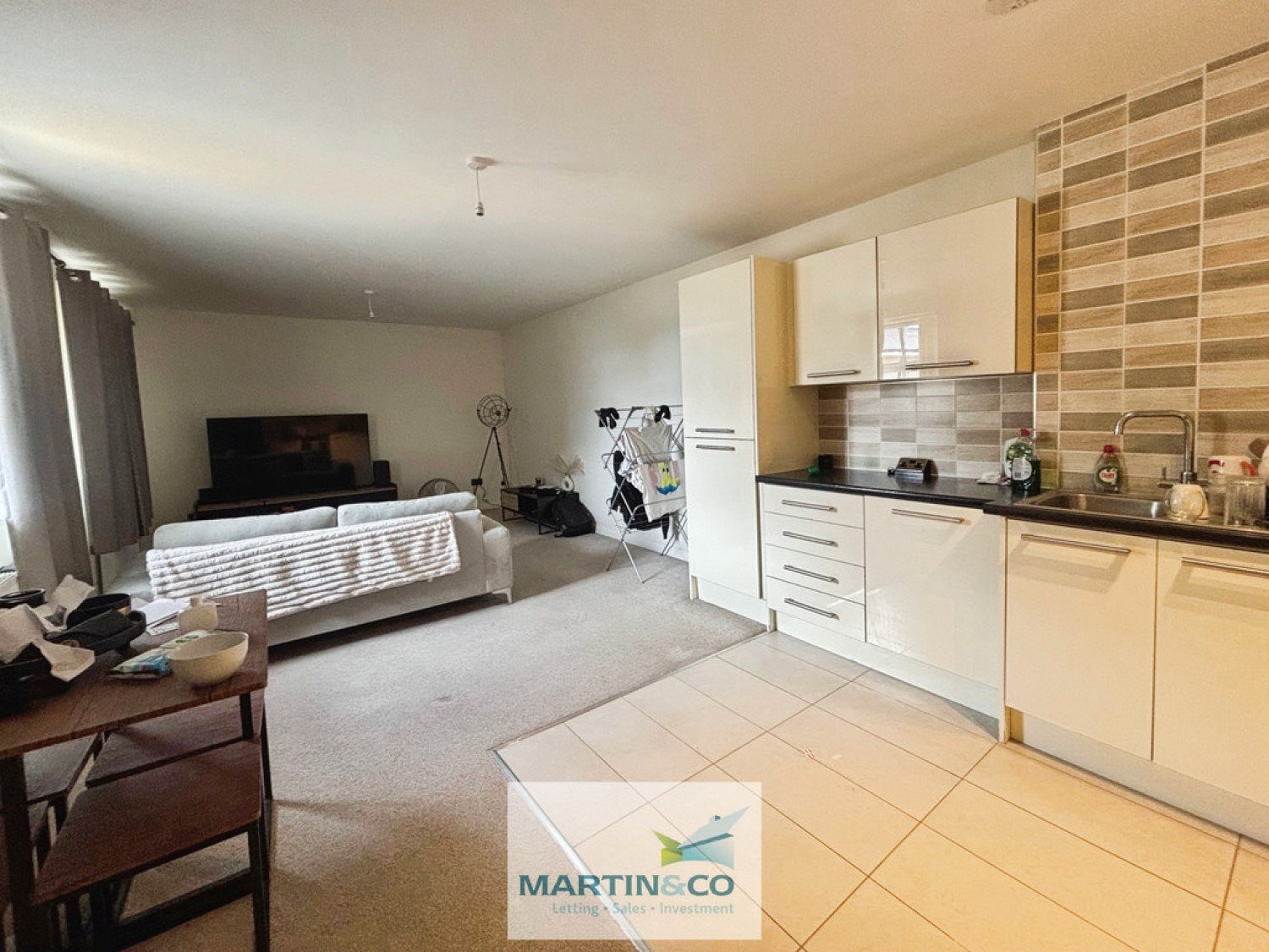 2 bedroom Flat for Sale Grove Court, Worksop