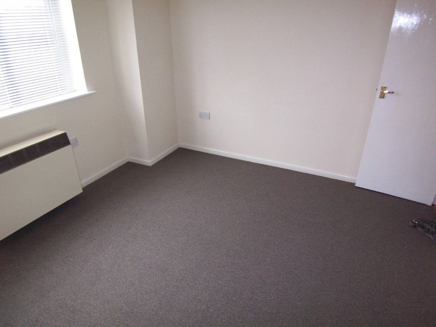 1 bedroom Flat for Letting Wimborne Crescent, Westcroft