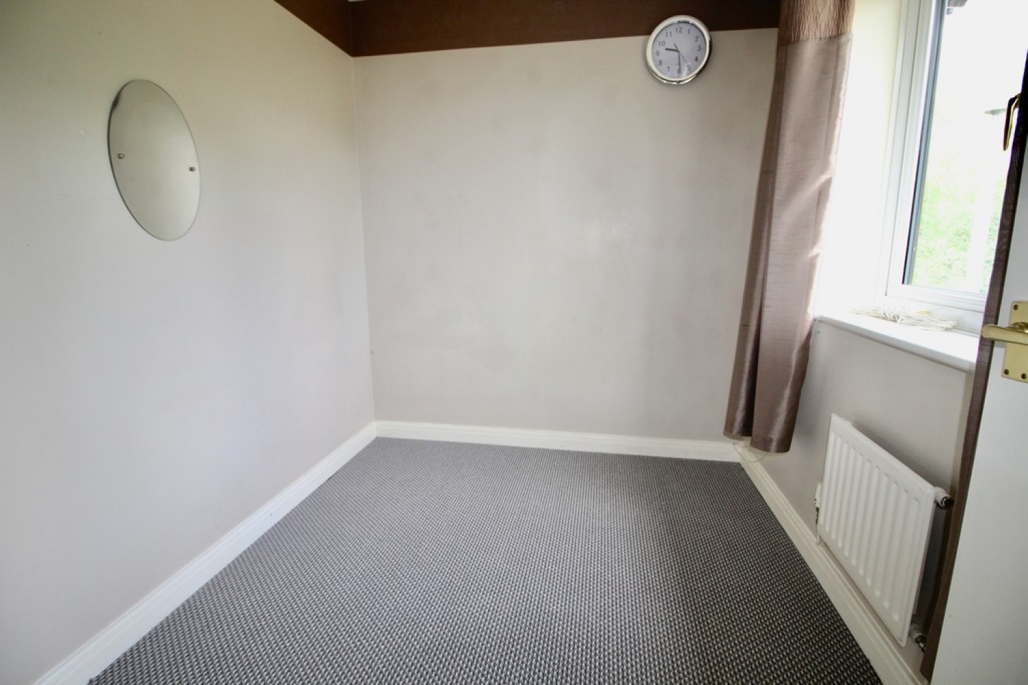 3 bedroom House for Letting Shenley Brook End