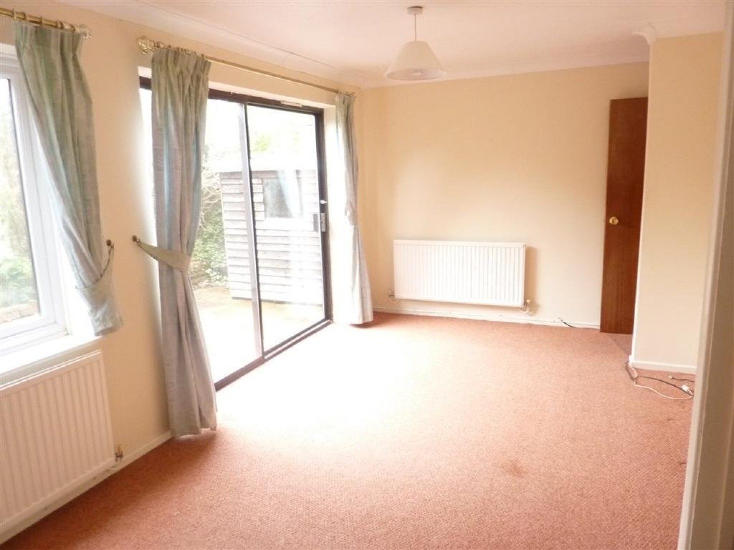 Harebell Close, Walnut Tree
