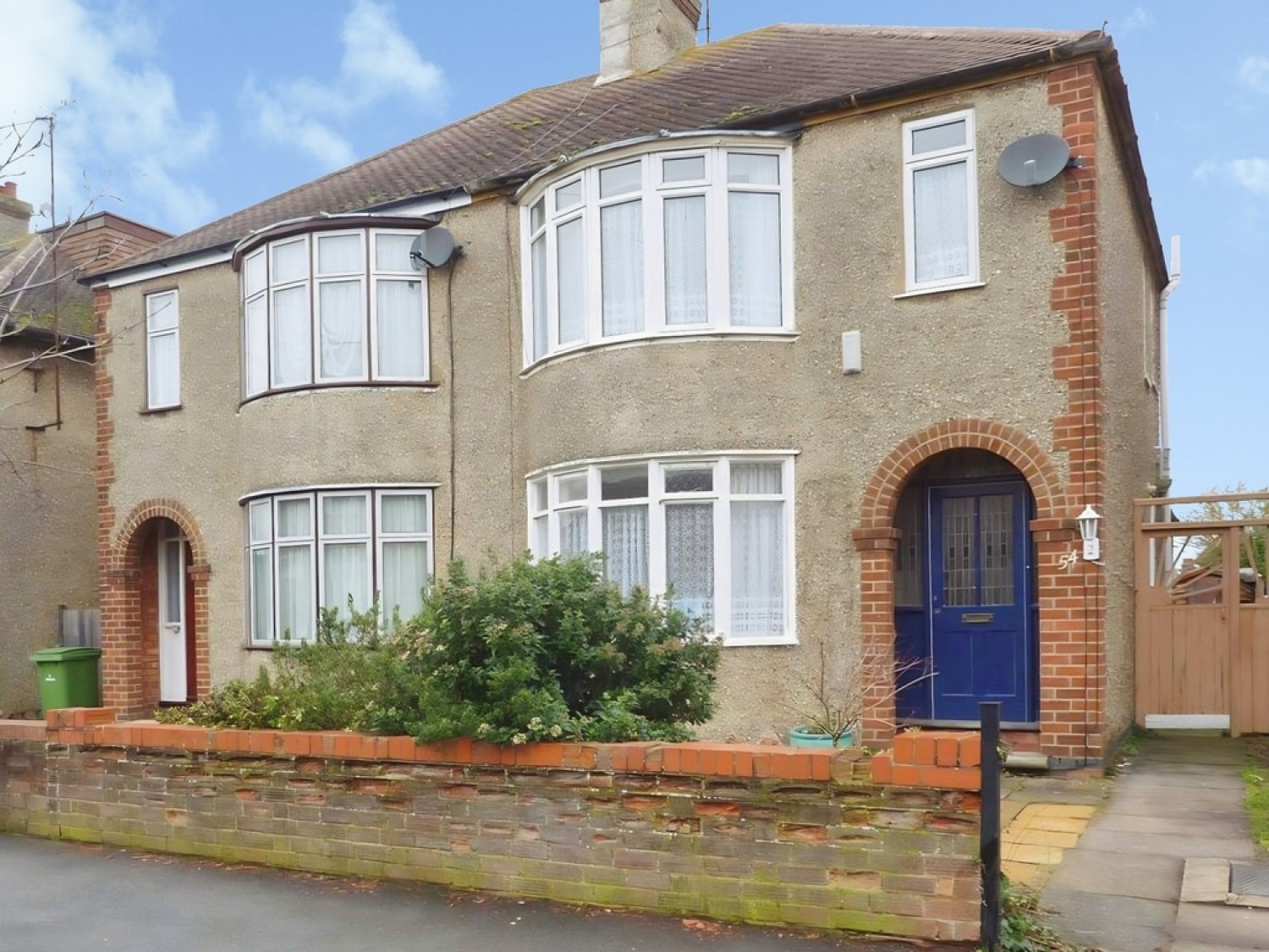 3 bedroom House for Letting Marina Drive, Wolverton