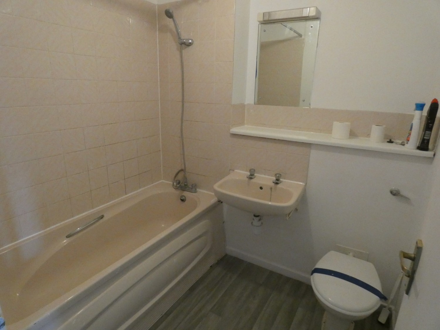 1 bedroom Flat for Letting Crowfield House, North Row, Central Milton Keynes